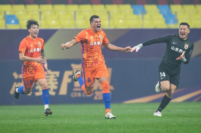 开云体育网站-【足协杯】贾德松爆射制胜 泰山1比0海港成就双冠王