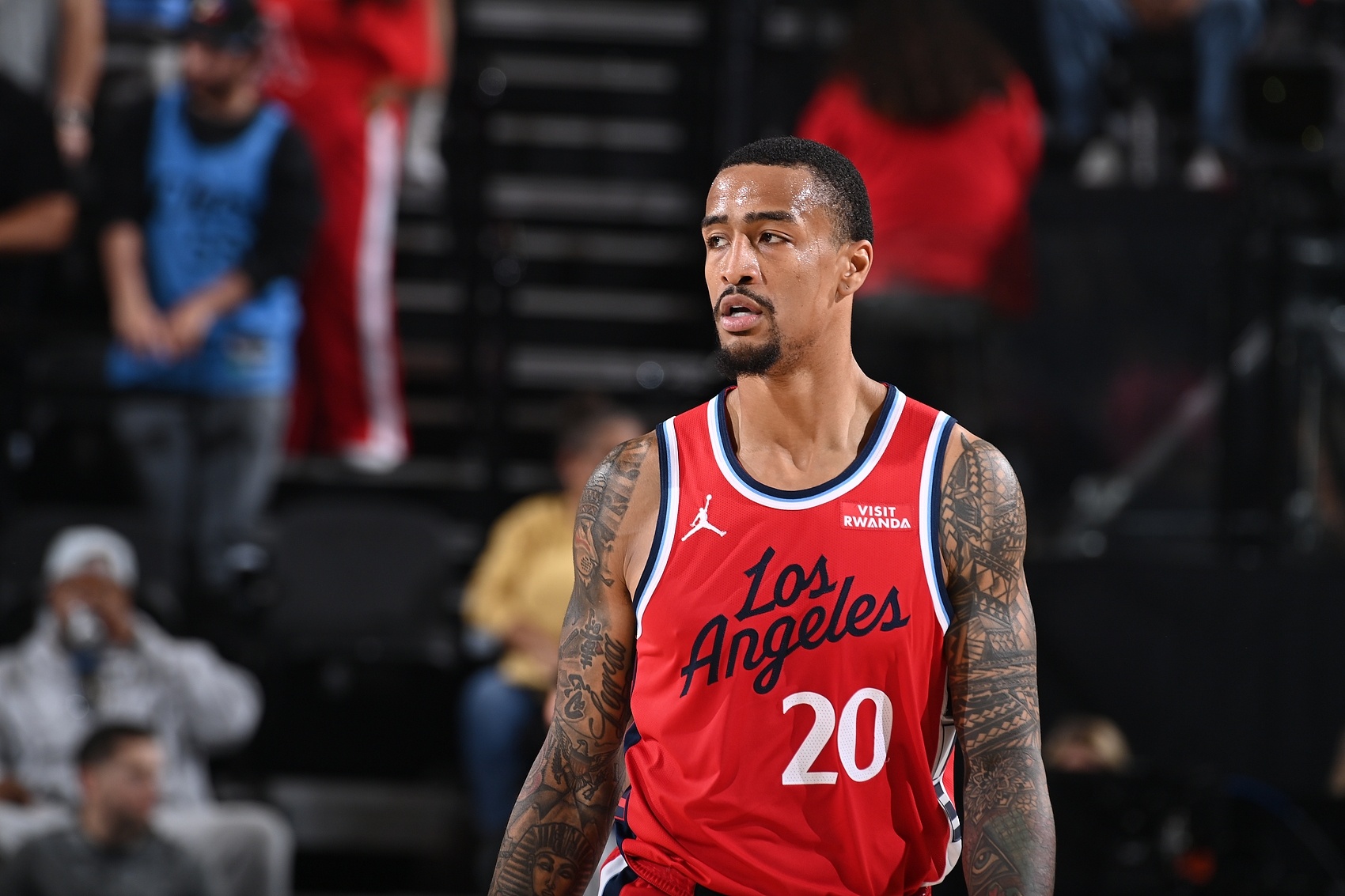 pulse-kaiyun.com-科林斯谈小卡受伤：他是个出色的领袖 不想看到他受伤